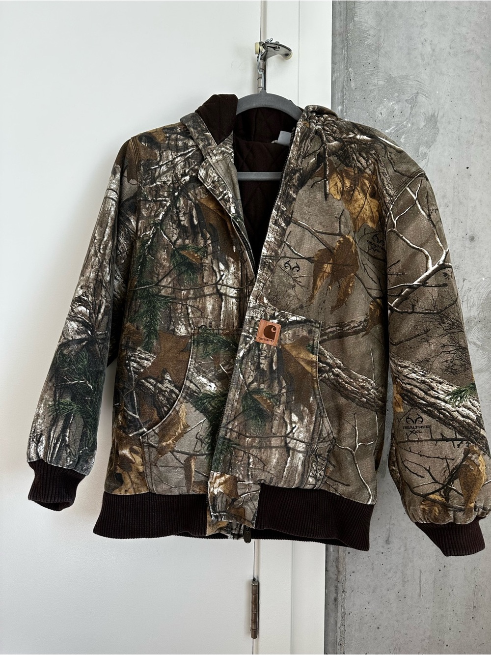 Carhartt Real Tree Jacket - Boys 14-16 (Women’s XS)